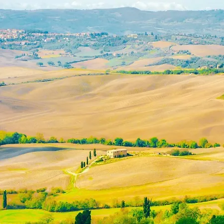 Сasa de vacaciones Charming House In Caprese Michelangelo With Shared Pool